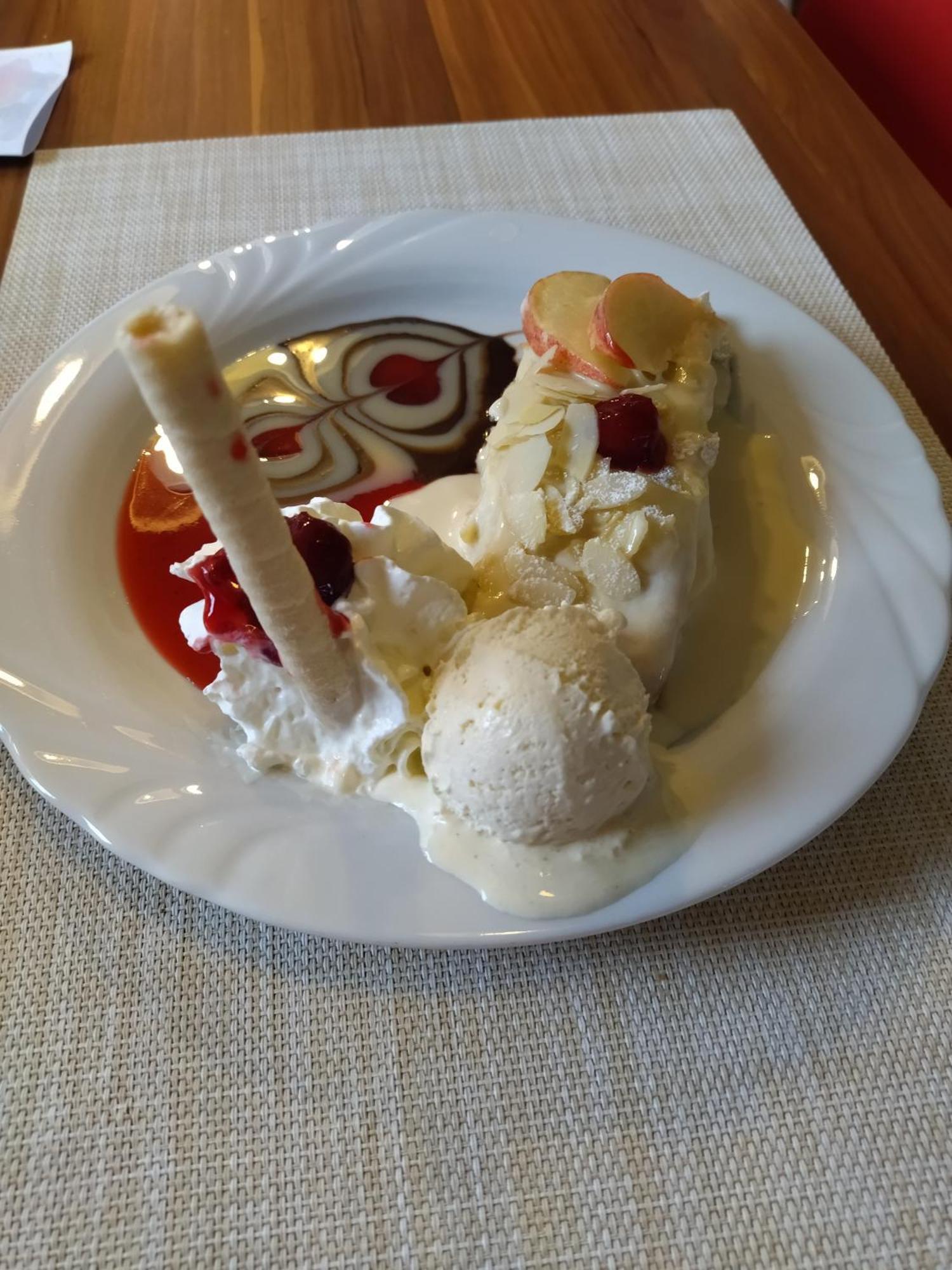 Pension Breidbach Ensch エクステリア 写真